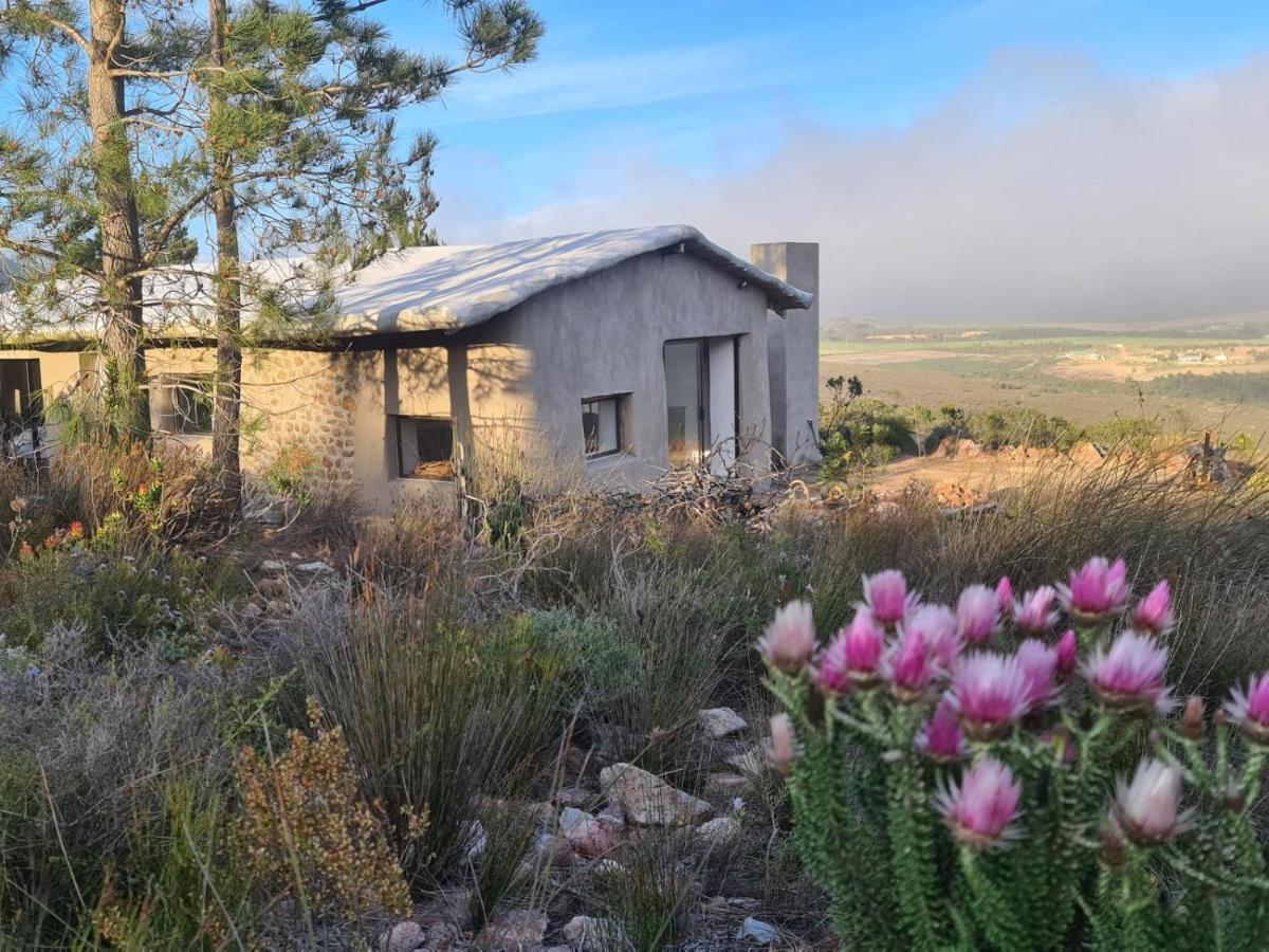 Avani Lodge Private Nature Reserve Botrivier Exteriör bild