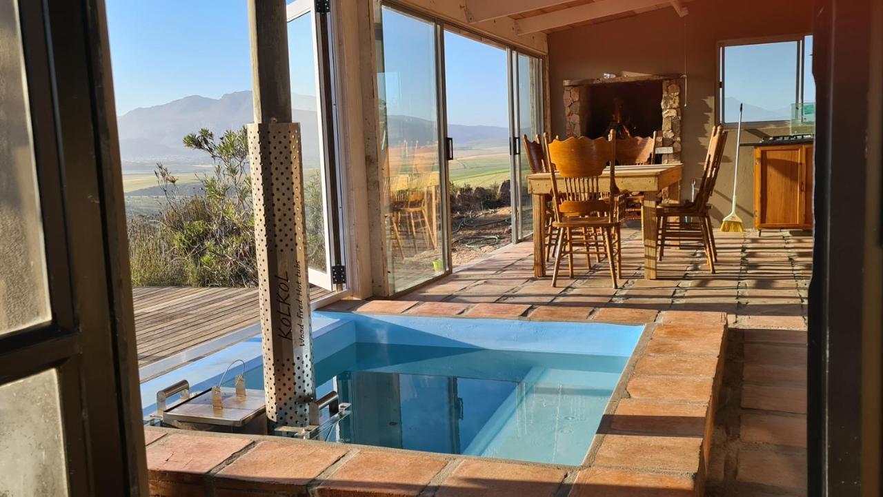 Avani Lodge Private Nature Reserve Botrivier Exteriör bild
